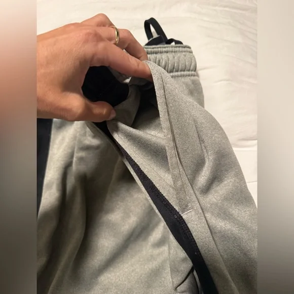 Men's nike therma-fit sweatpants - Picture 5 of 7